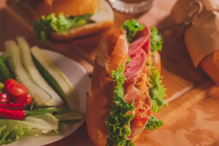 Banh Mi - Kuliner Asia