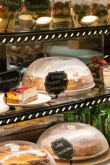 Cafe Budapest - Kuliner Eropa
