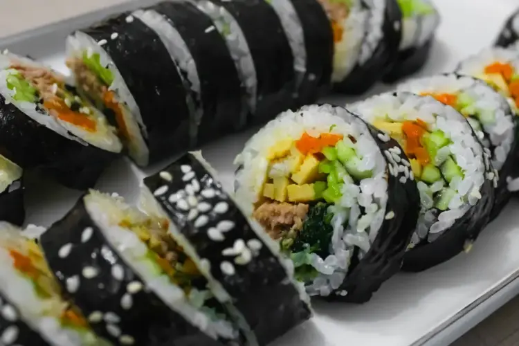Gimbap Korea - Kuliner Asia