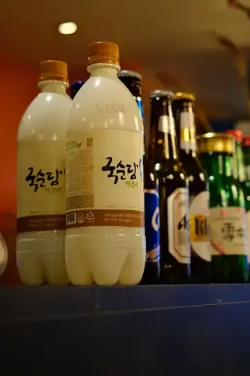 Makgeolli Korea - Kuliner Asia