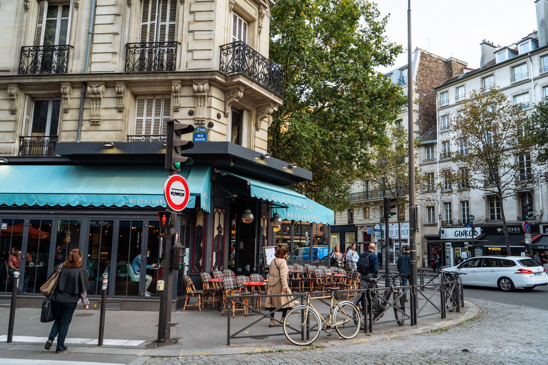 Cafe de Flore dish